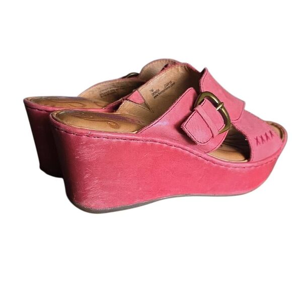 Born Women's Size 7 Pink Soft Leather Open Toe Buckle Wedge Sandals - Picture 4 of 8